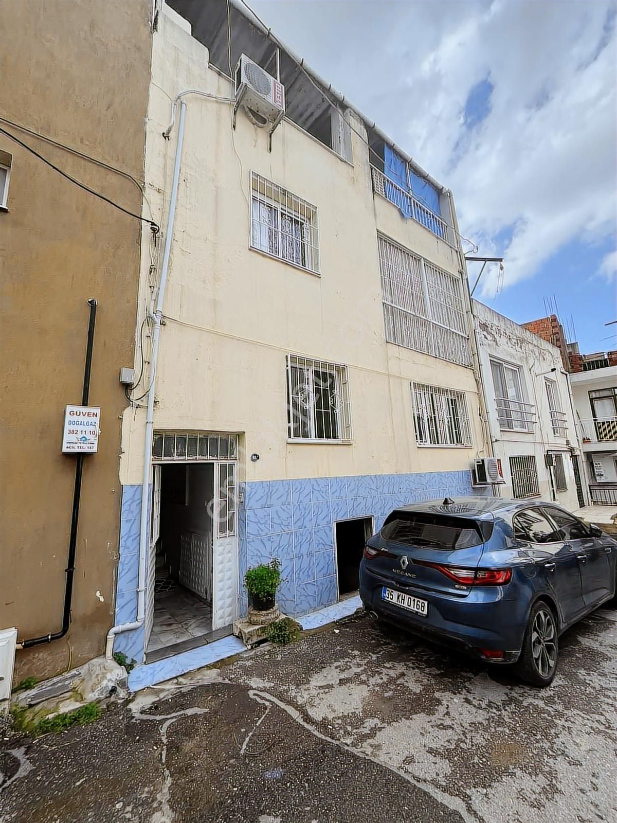 Latife Hnm Mah Geniş 2+1 Kiralık Daire Temiz Ve Kullanışlı