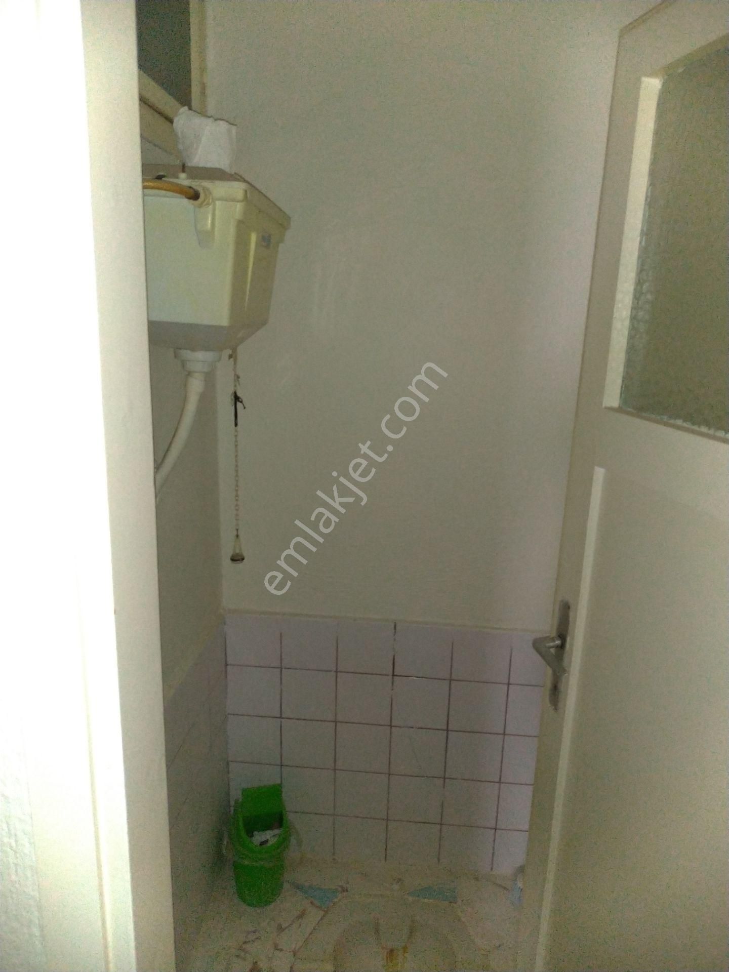 Menemen Mermerli Mahallesi Kiralık 2+1 Ara Kat Tadilatlı Daire - Görsel 11