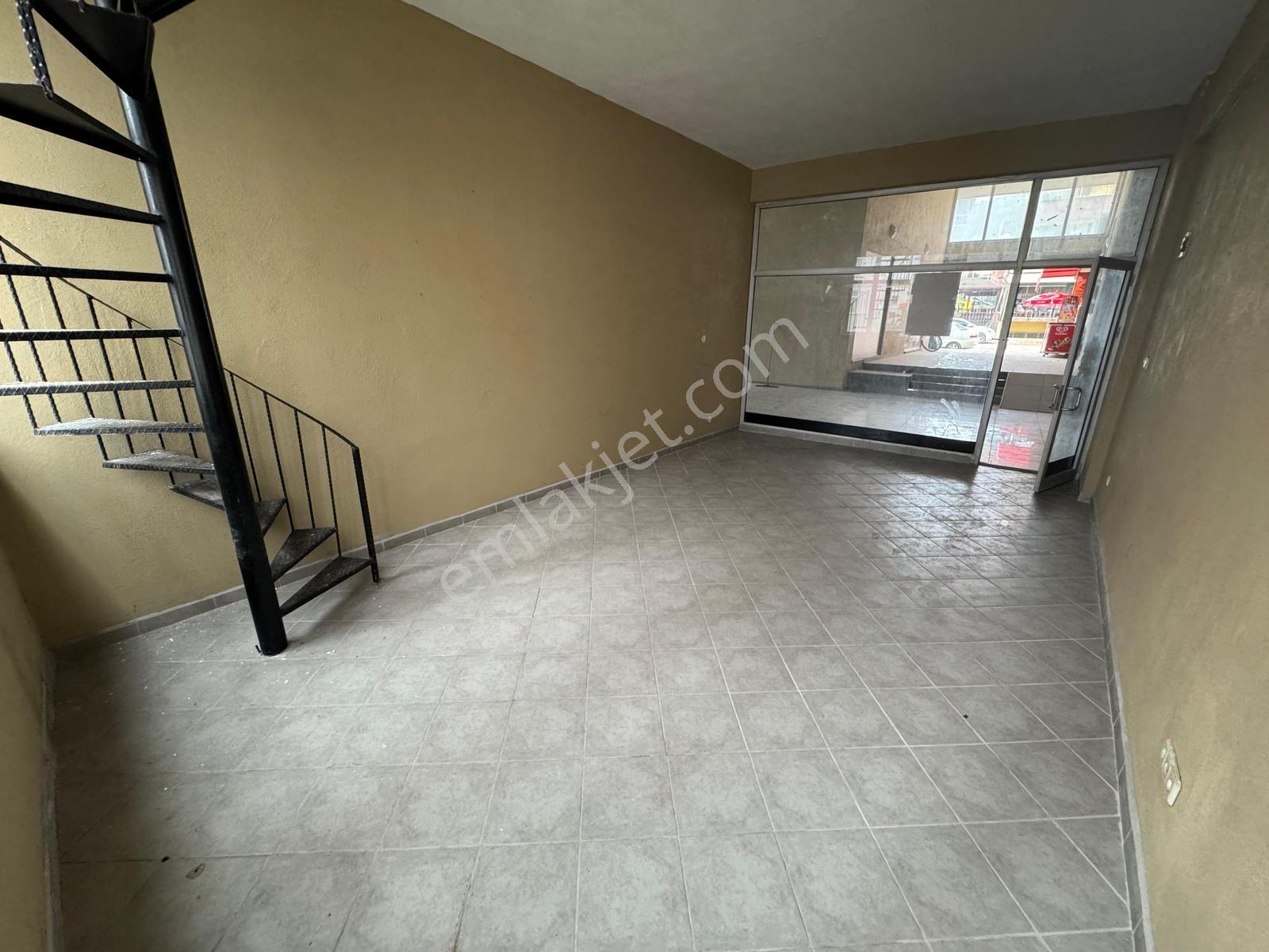 Emek Emlak'tan Atalar Mah.de Ana Cadde Üzeri Kiralık Dükkan - Görsel 8