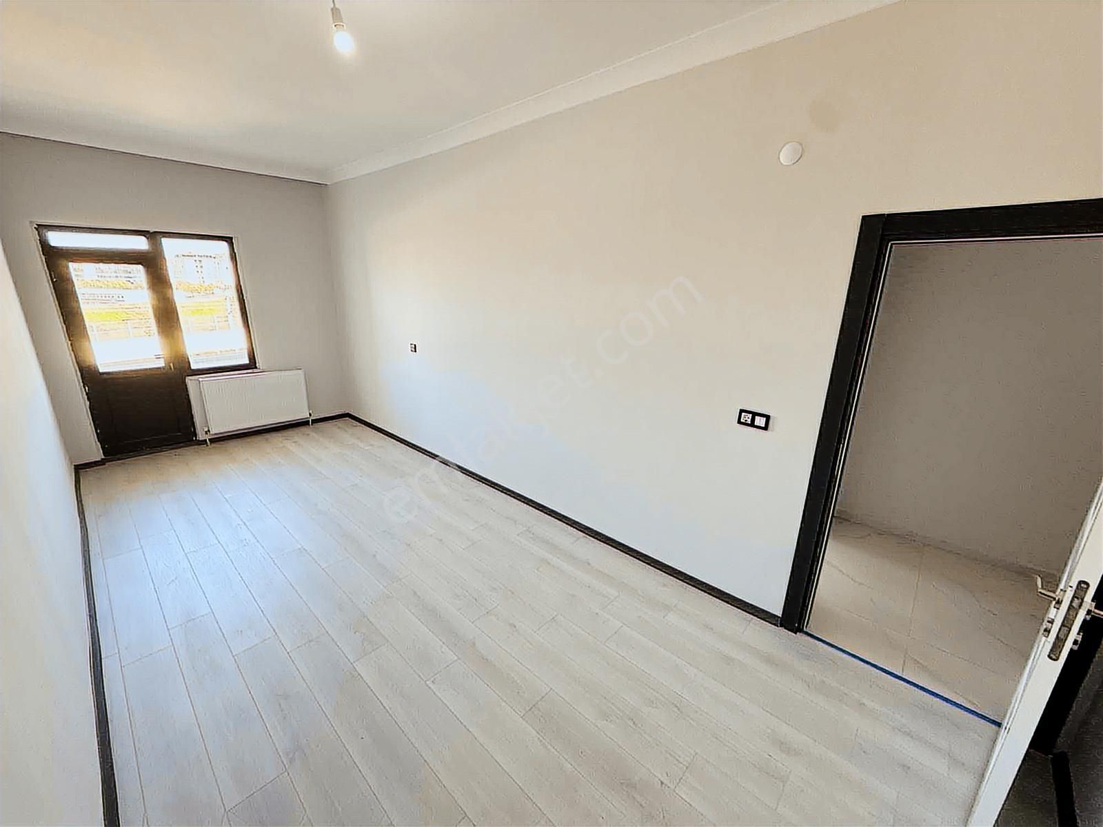 İstasyon Mah. Hızlı Tren Durağına 1 Dk Ara Kat 55mk 1+1 Daireler - Görsel 16