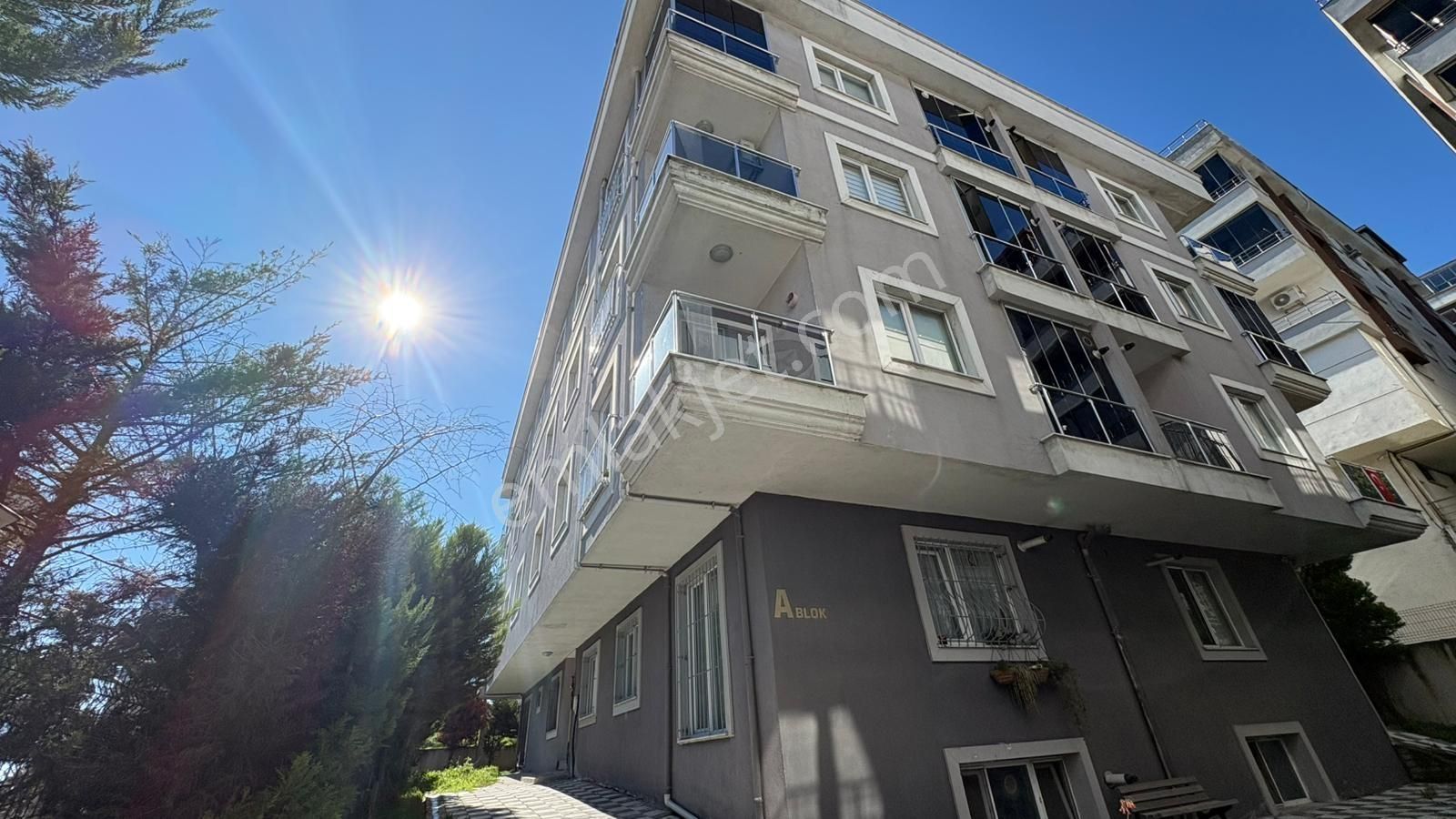 Beylikdüzü Şerif Altıntaş Kavaklı Evleri'nde 1+1 Kiralık Daire - Görsel 32