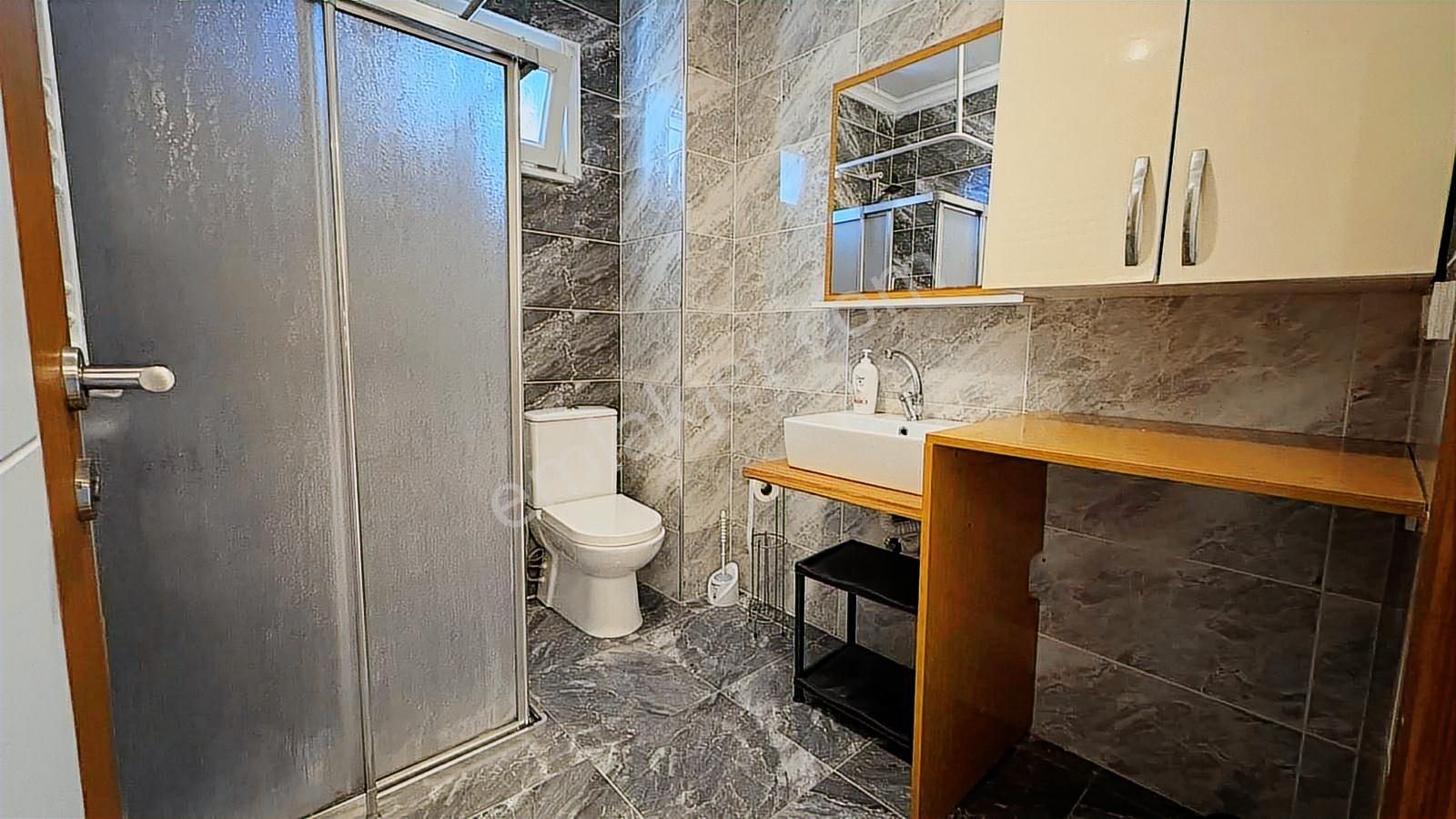 Beylikdüzü Şerif Altıntaş Kavaklı Evleri'nde 1+1 Kiralık Daire - Görsel 13