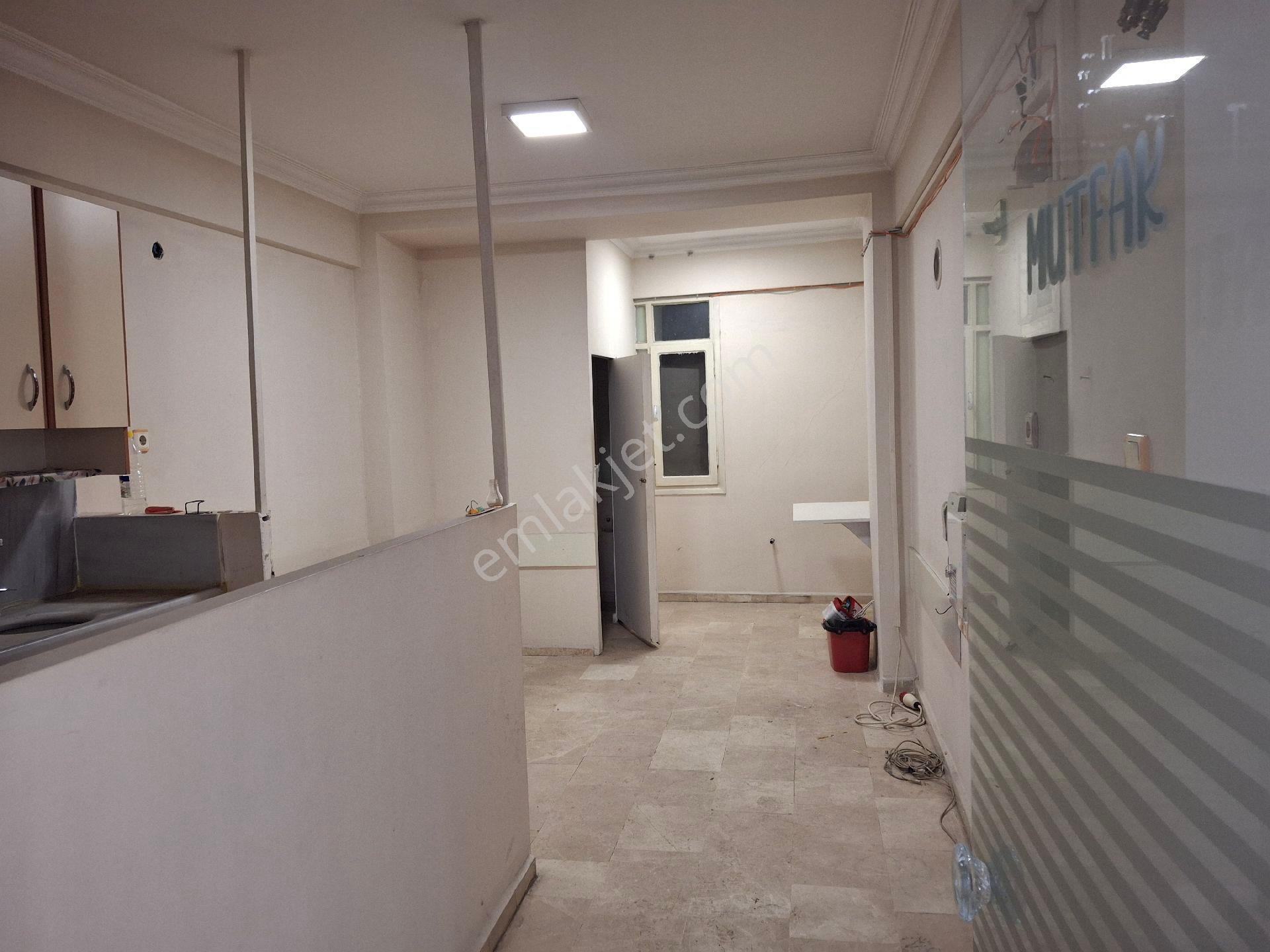 Çarşı Merkezi Tabela Degeri Yüksek Kiralık Ofis - Görsel 10