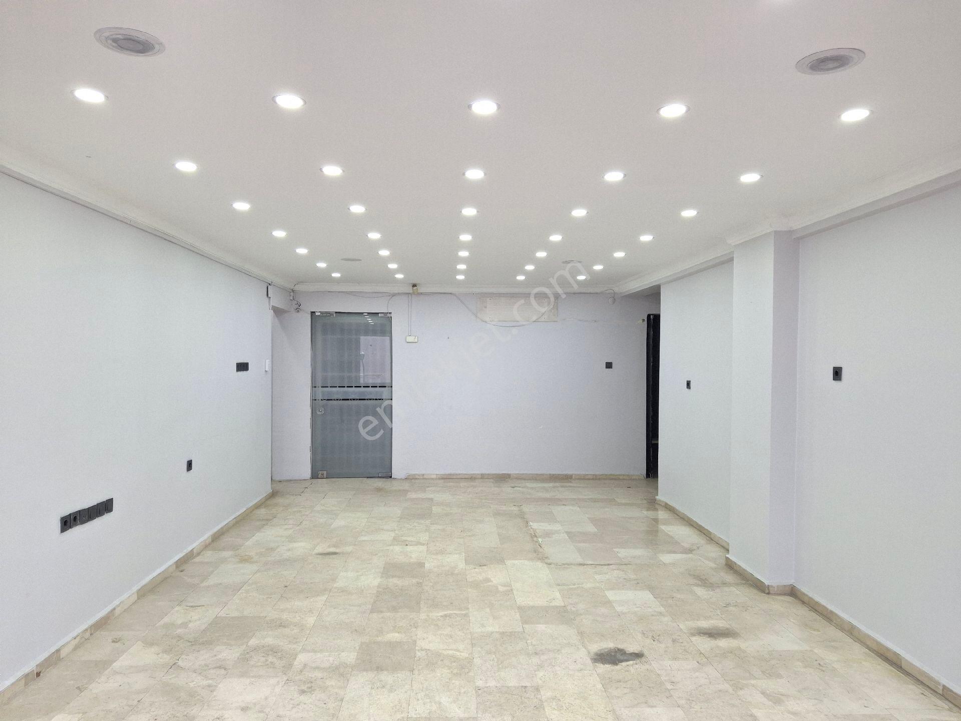Çarşı Merkezi Tabela Degeri Yüksek Kiralık Ofis - Görsel 2