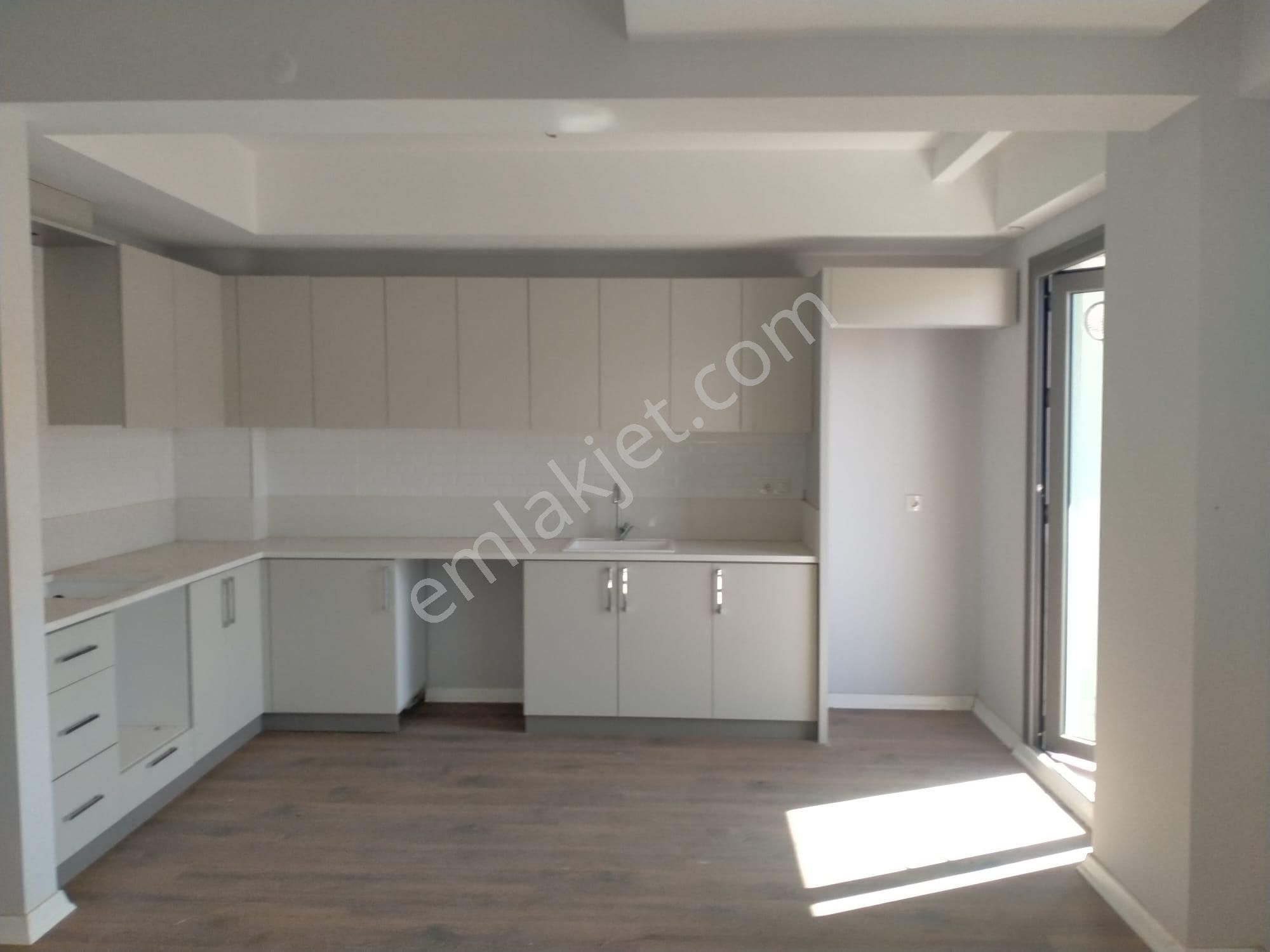 Manisa Salihli Aksoy Mah Satılık 2+1 Doğalgaz Isıtmalı Daire - Görsel 3