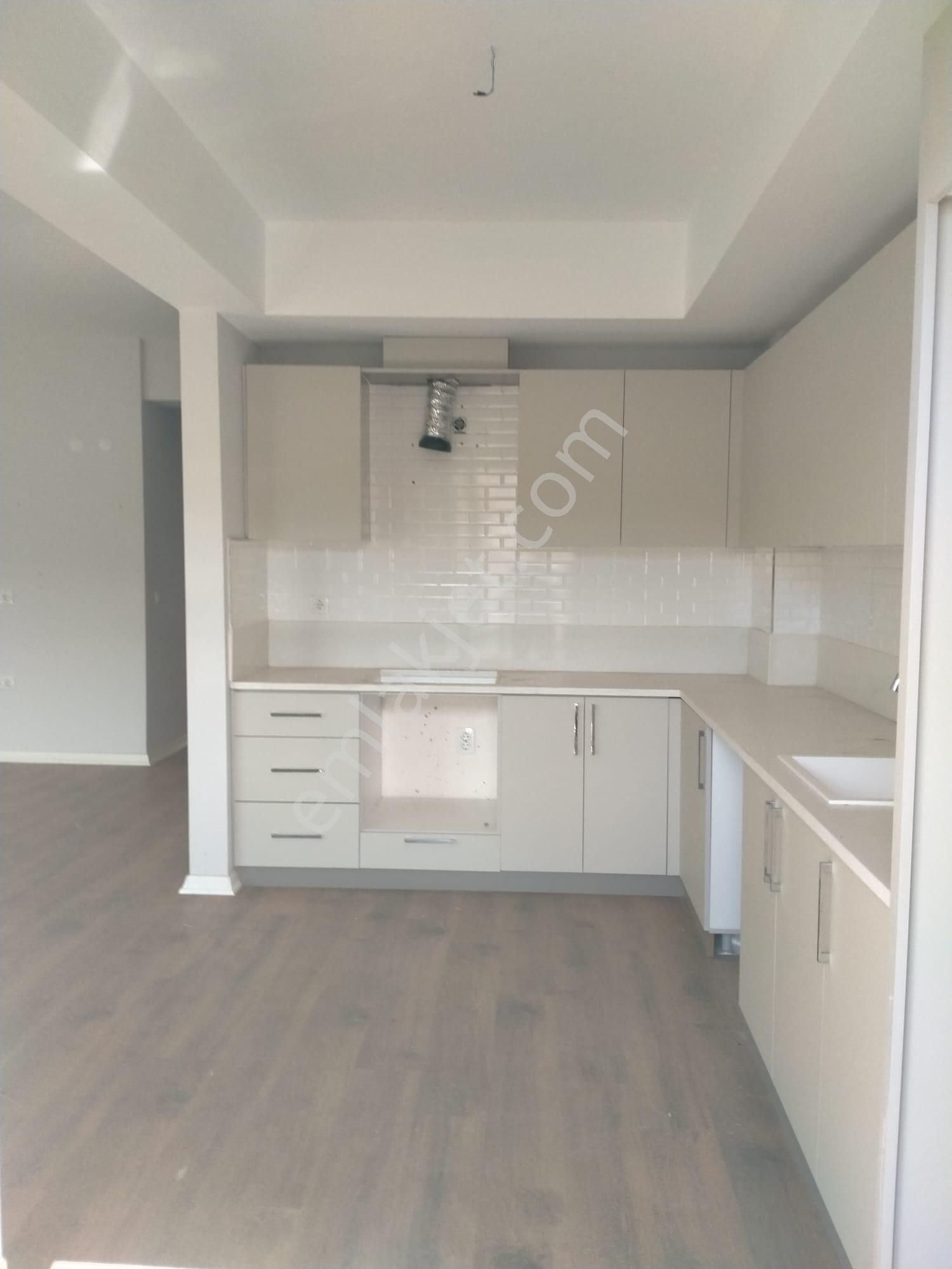 Manisa Salihli Aksoy Mah Satılık 2+1 Doğalgaz Isıtmalı Daire - Görsel 2