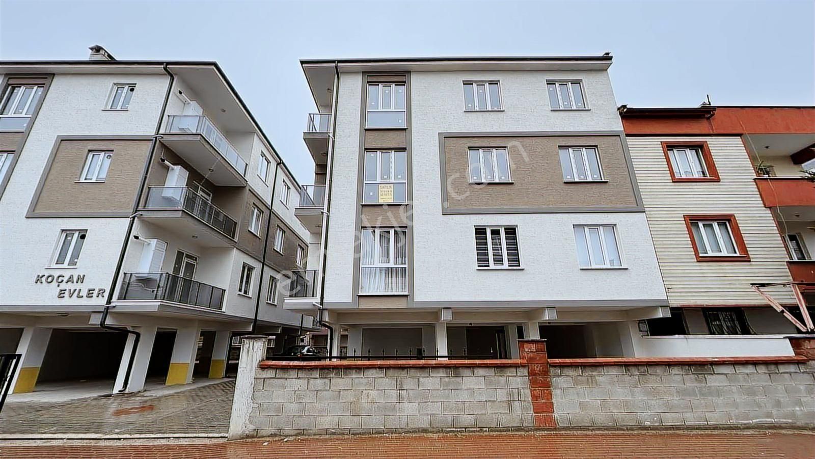 Gençler Gayrimenkul'den 3+1 Sıfır Kiralık Daire - Görsel 6