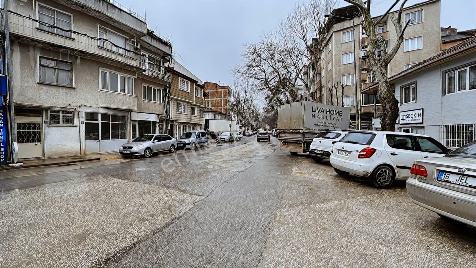 Gençler Gayrimenkul'den Cadde Üzeri Sıfır Dükkan