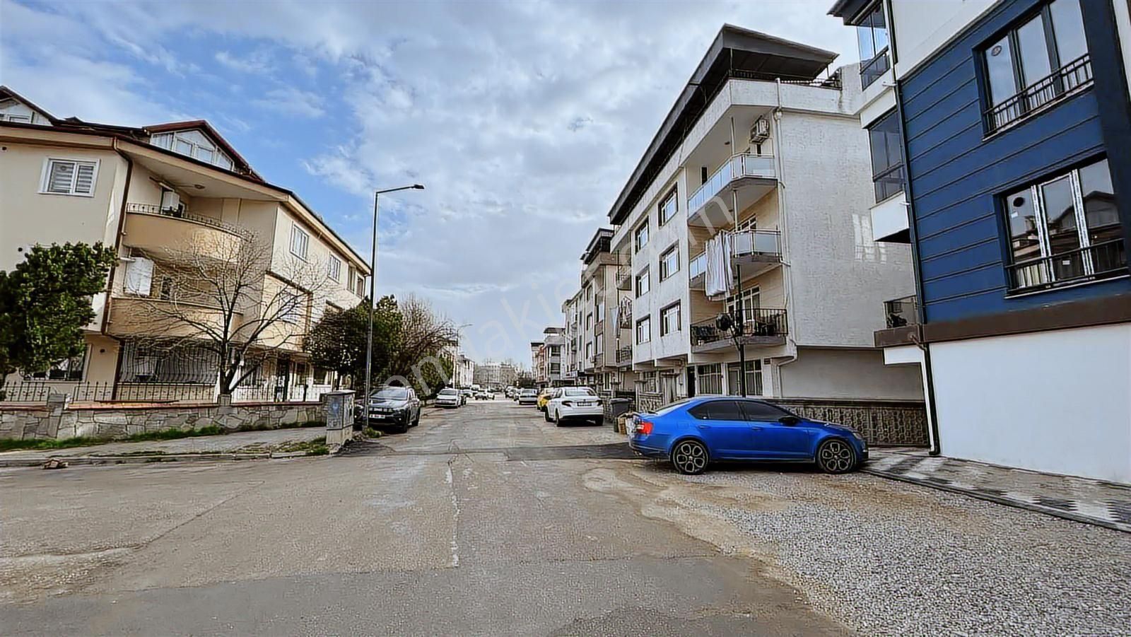 Gençler Gayrimenkul'den Kiralık Lüx 1+1 Sıfır Daire