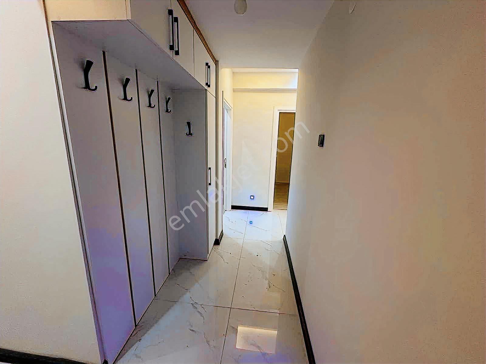 Betonyol Cadde Üzeri 4+1 Kiralık Bakımlı Daire - Görsel 15