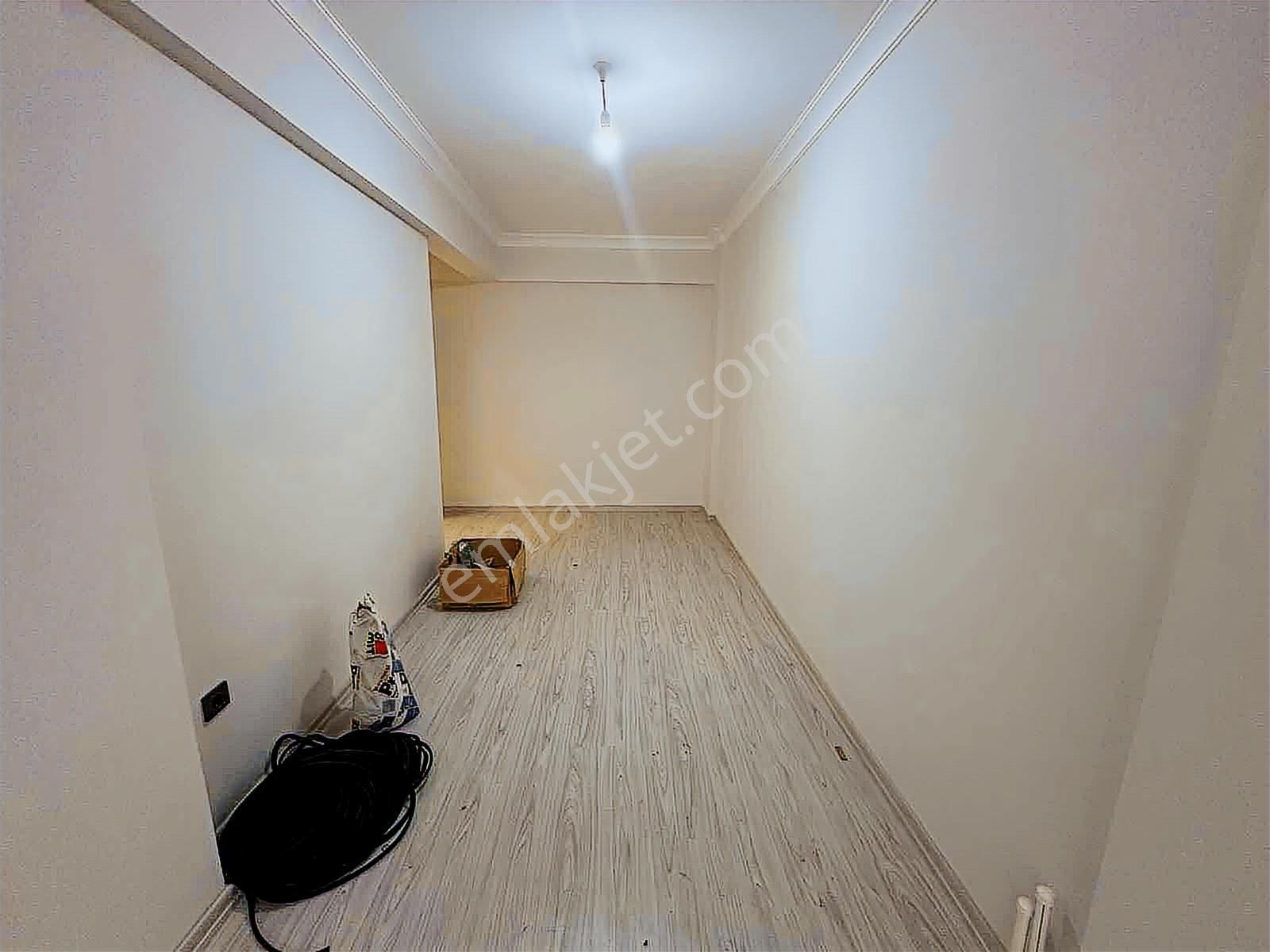 Betonyol Cadde Üzeri 4+1 Kiralık Bakımlı Daire - Görsel 6