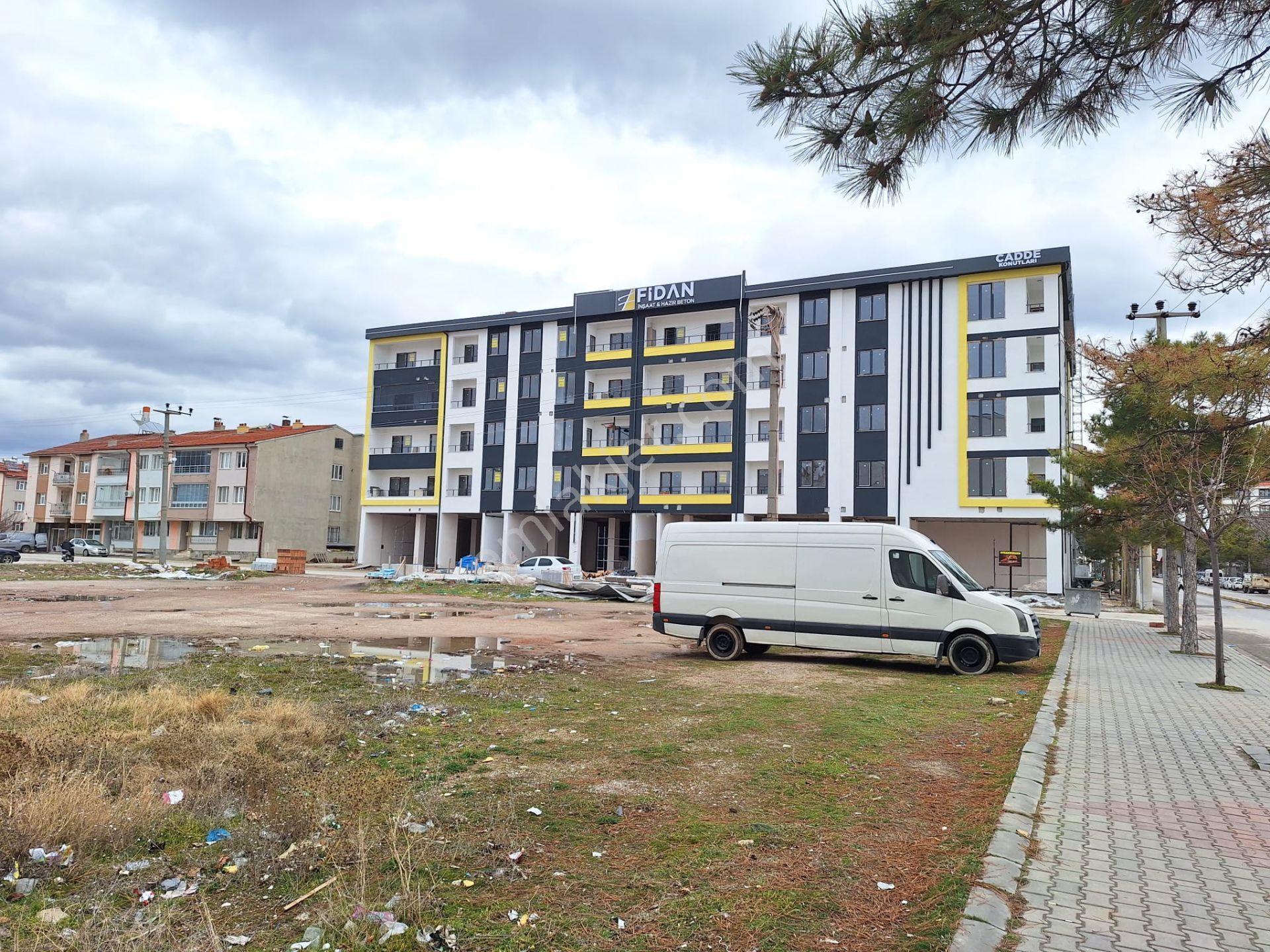 Yaman'dan Bolvadin Yenice Mah. Satılık Sıfır Dükkan(568 M²) - Görsel 18