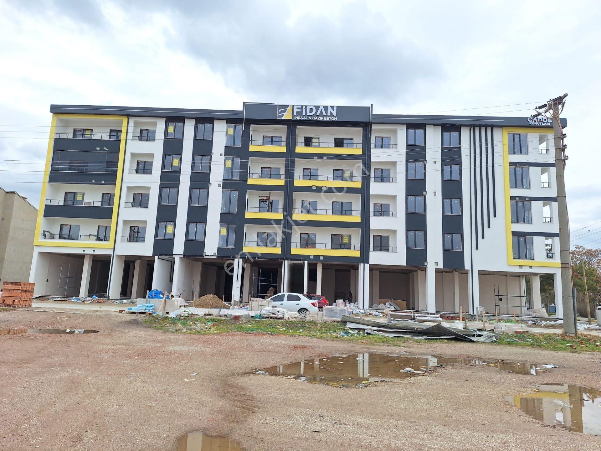 Yaman'dan Bolvadin Yenice Mah. Satılık Sıfır Dükkan(568 M²) - Görsel 19