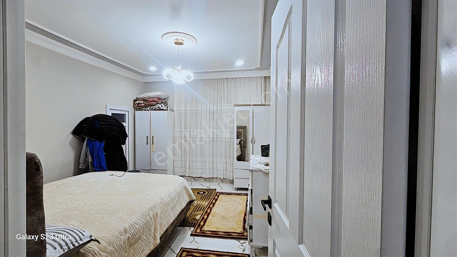 Ìçi Komple Yapı İki Kat Ve İsyeri Olan Masrafsiz Müstakil Ev - Görsel 2