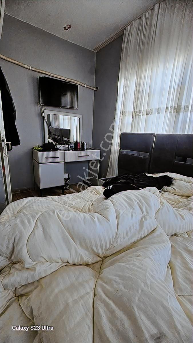 Ìçi Komple Yapı İki Kat Ve İsyeri Olan Masrafsiz Müstakil Ev - Görsel 20