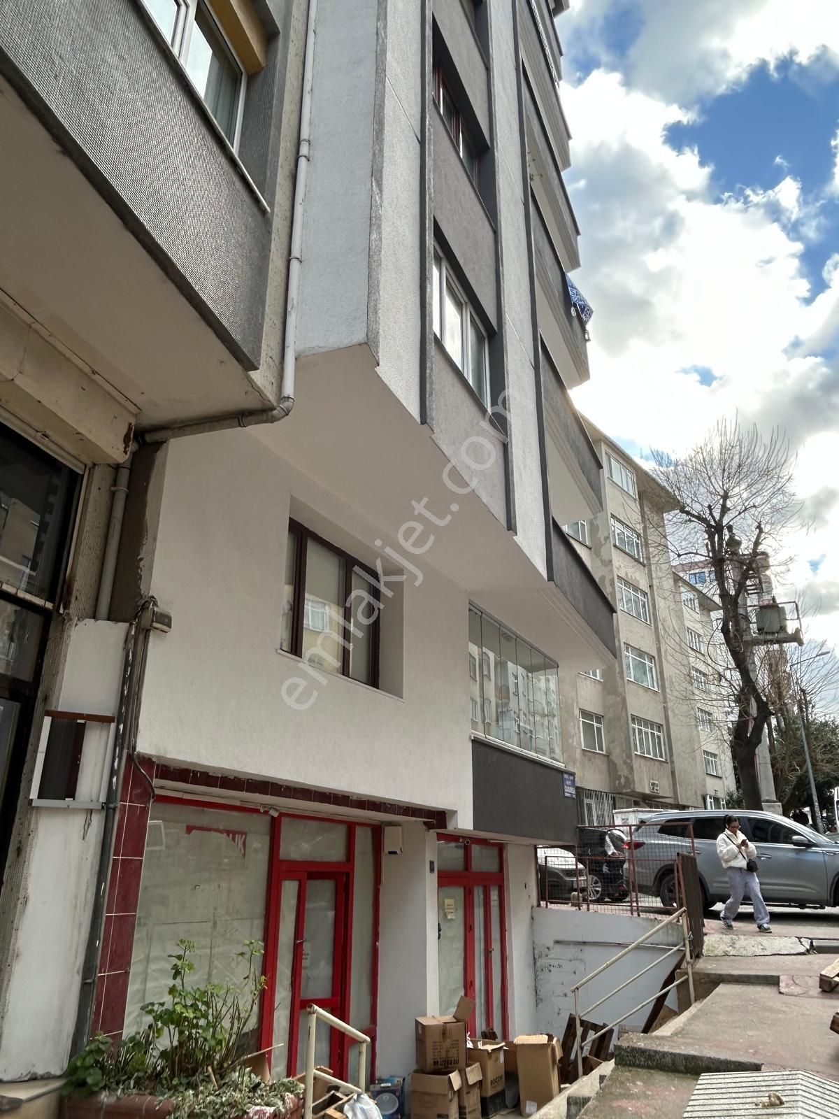 Promade Emlak'tan Bahçelievler'de Satılık Dükkan - Görsel 4