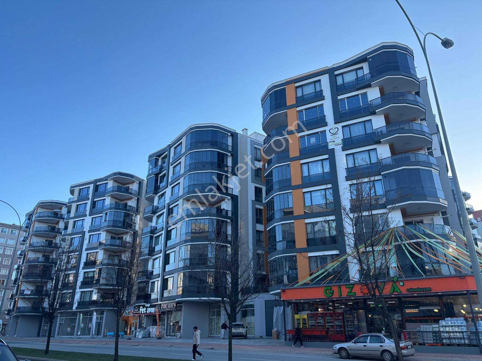 Promade Emlak'tan Cağaloğlu Atapark Sitesinde Satılık Lüx Daire.