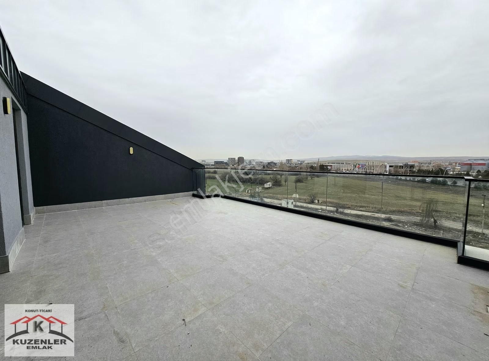 Pineta Sitesi_7/24 Güvenlikli Özel Garajlı Yüksek Kredili Villa - Görsel 20