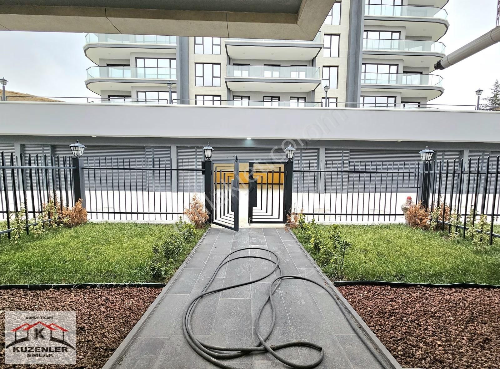 Pineta Sitesi_7/24 Güvenlikli Özel Garajlı Yüksek Kredili Villa - Görsel 19