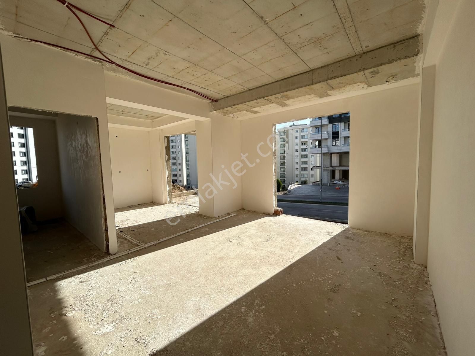 Promade Emlak'tan Yatırımlık Pelitköy Yolunda 1+1 Daireler... - Görsel 21