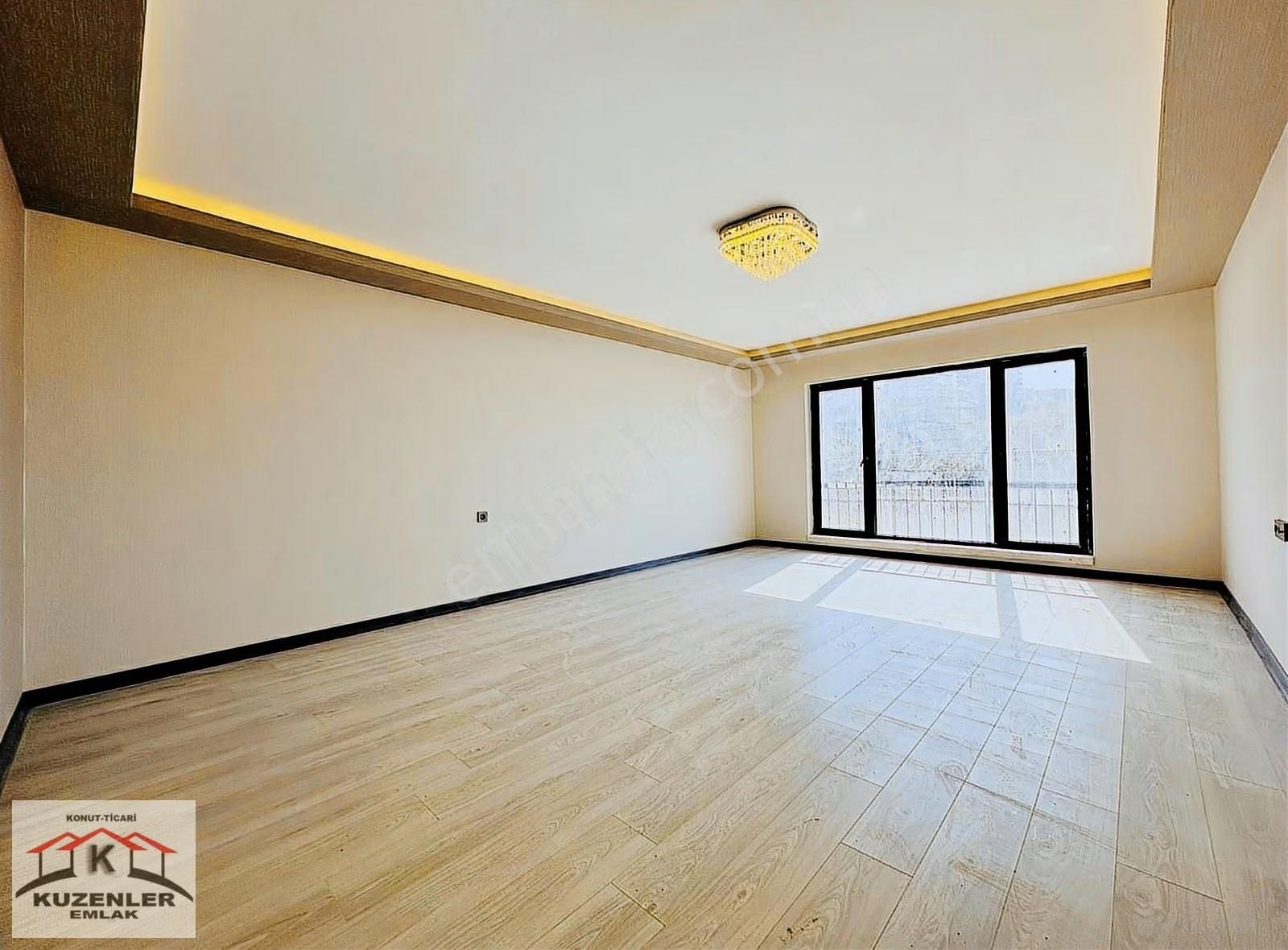 Kuzenler'den 13kat Kilerli Teras Cam Balkonlu Ultra Lüks 4+1 Dai - Görsel 2