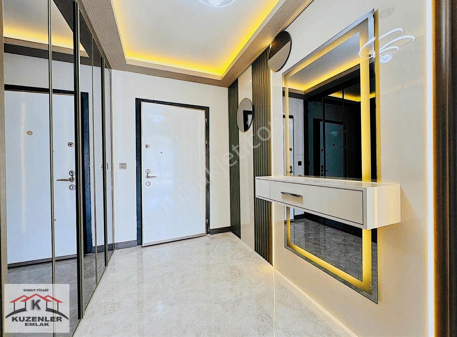 Kuzenler'den 13kat Kilerli Teras Cam Balkonlu Ultra Lüks 4+1 Dai - Görsel 26