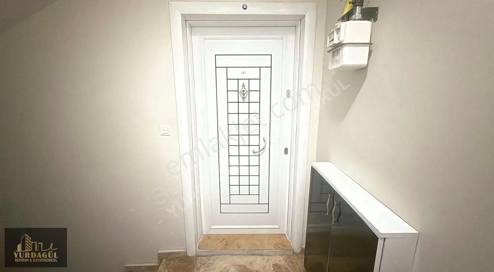 Yurdagül'den Çamlıca'da Cadde Üzeri Bakımlı Arakat 2+1 90m2 - Görsel 22