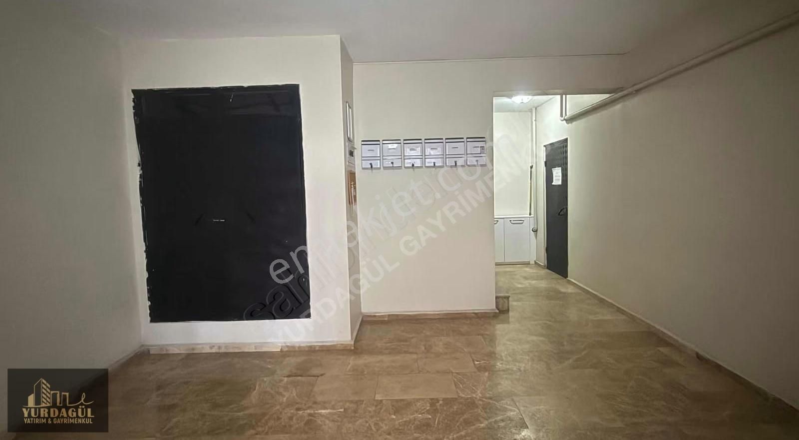 Yurdagül'den Çamlıca'da Cadde Üzeri Bakımlı Arakat 2+1 90m2 - Görsel 10