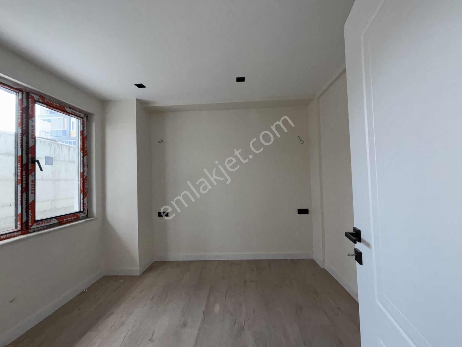 Promade Emlak'tan Doğa Koleji Altında Fırsat 1+1 Satılık Daire.. - Görsel 4