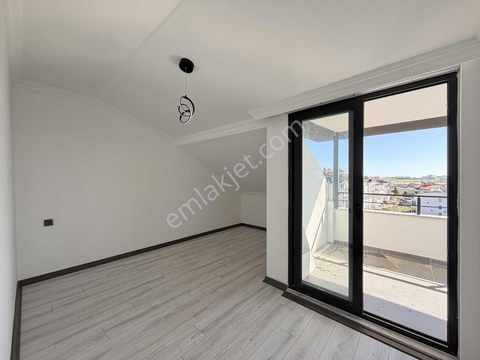 Ilıcanın Merkezinde Tek Daire Üzeri 4+1 Dubleks Daire - Görsel 32