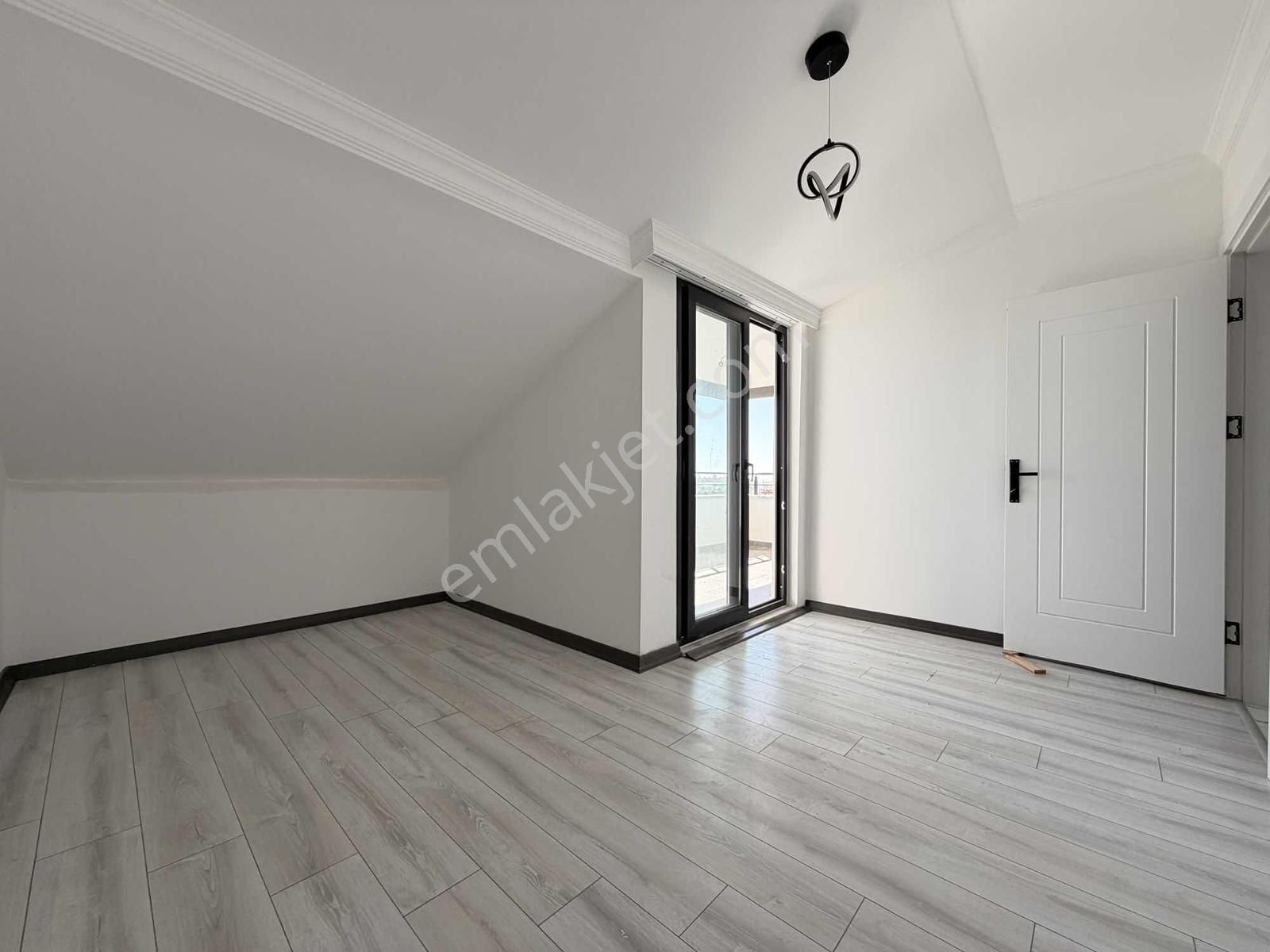 Ilıcanın Merkezinde Tek Daire Üzeri 4+1 Dubleks Daire - Görsel 33