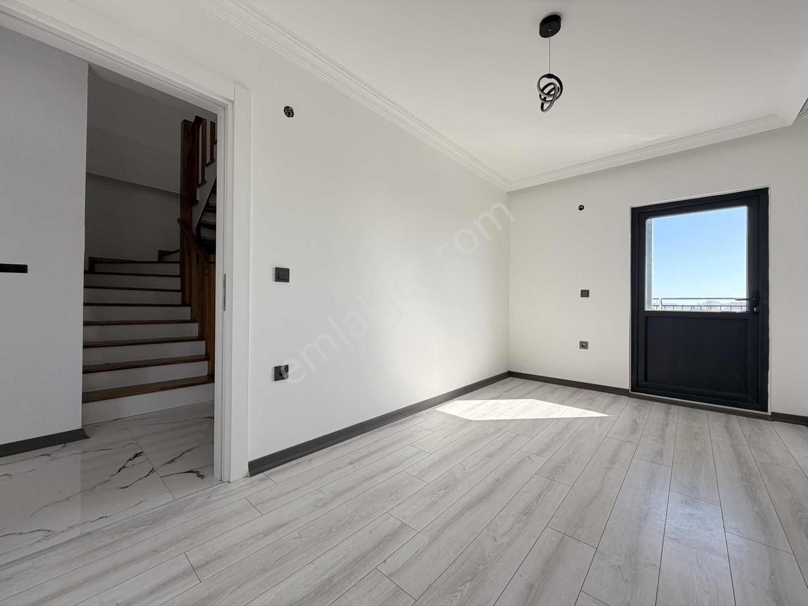 Ilıcanın Merkezinde Tek Daire Üzeri 4+1 Dubleks Daire - Görsel 22