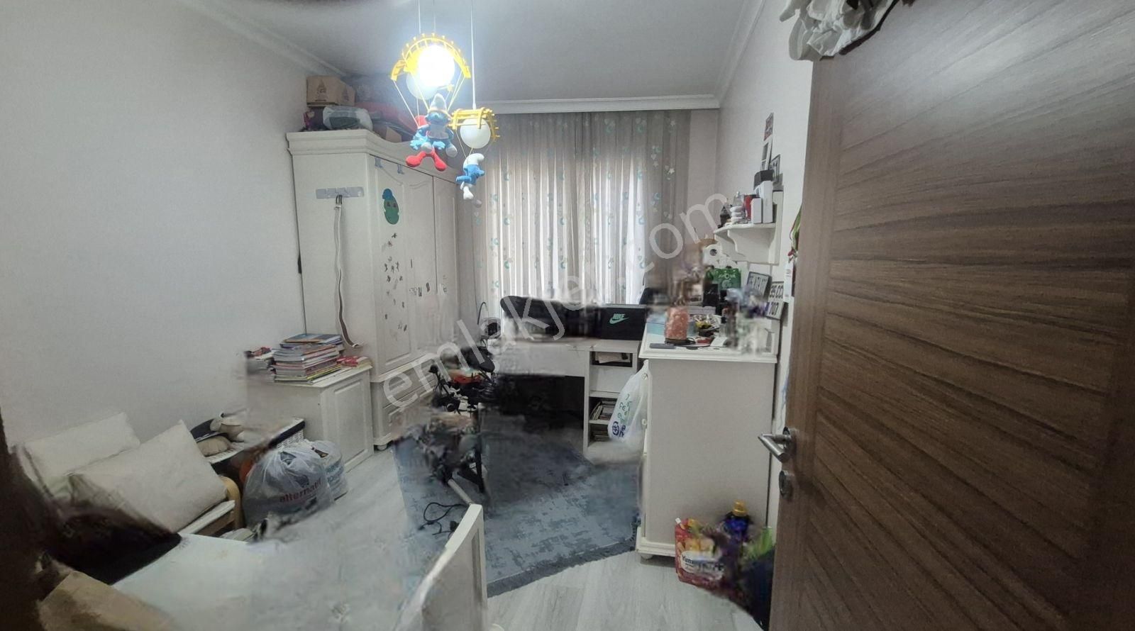 Bayraklı Çiçek Mahallesinde Satılık 2+1 Daire - Görsel 10