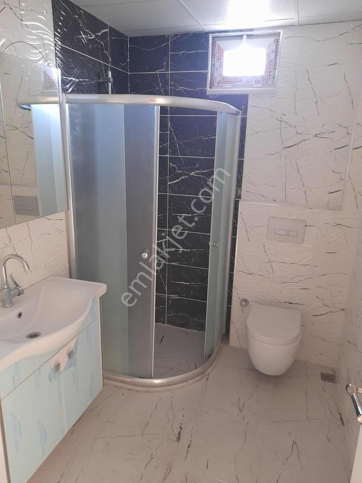 Kiralık 2+1 Daire Ebeveyn Banyolu Atakent Atatepe Mahallesi - Görsel 2