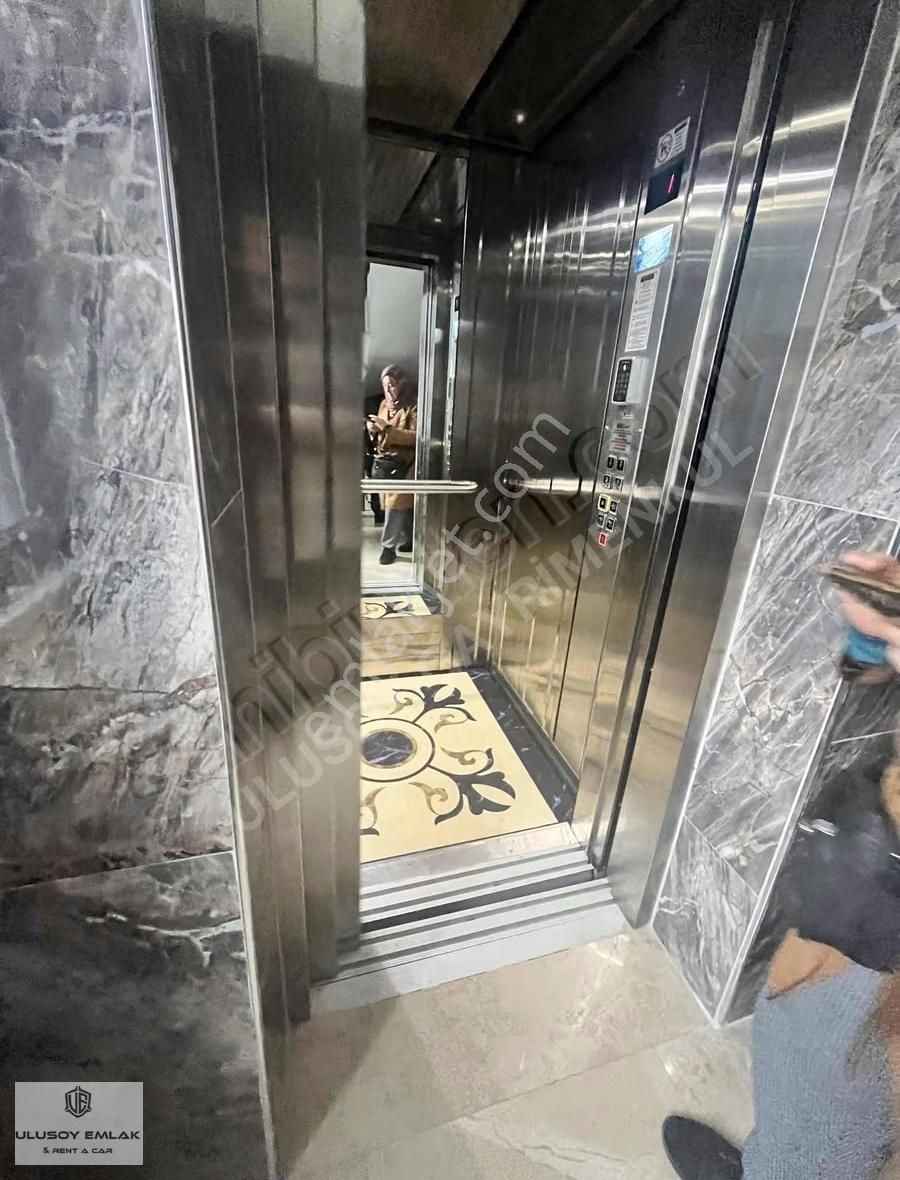 Yenidoğan Tramvay Dibi 1+1 Katta Yeni Bina Eşyalı Kiralık Daire - Görsel 8