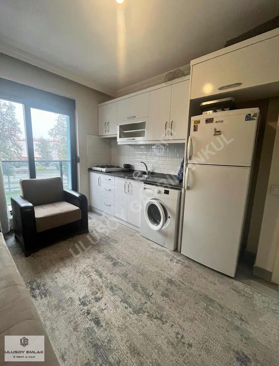 Yenidoğan Tramvay Dibi 1+1 Katta Yeni Bina Eşyalı Kiralık Daire - Görsel 3