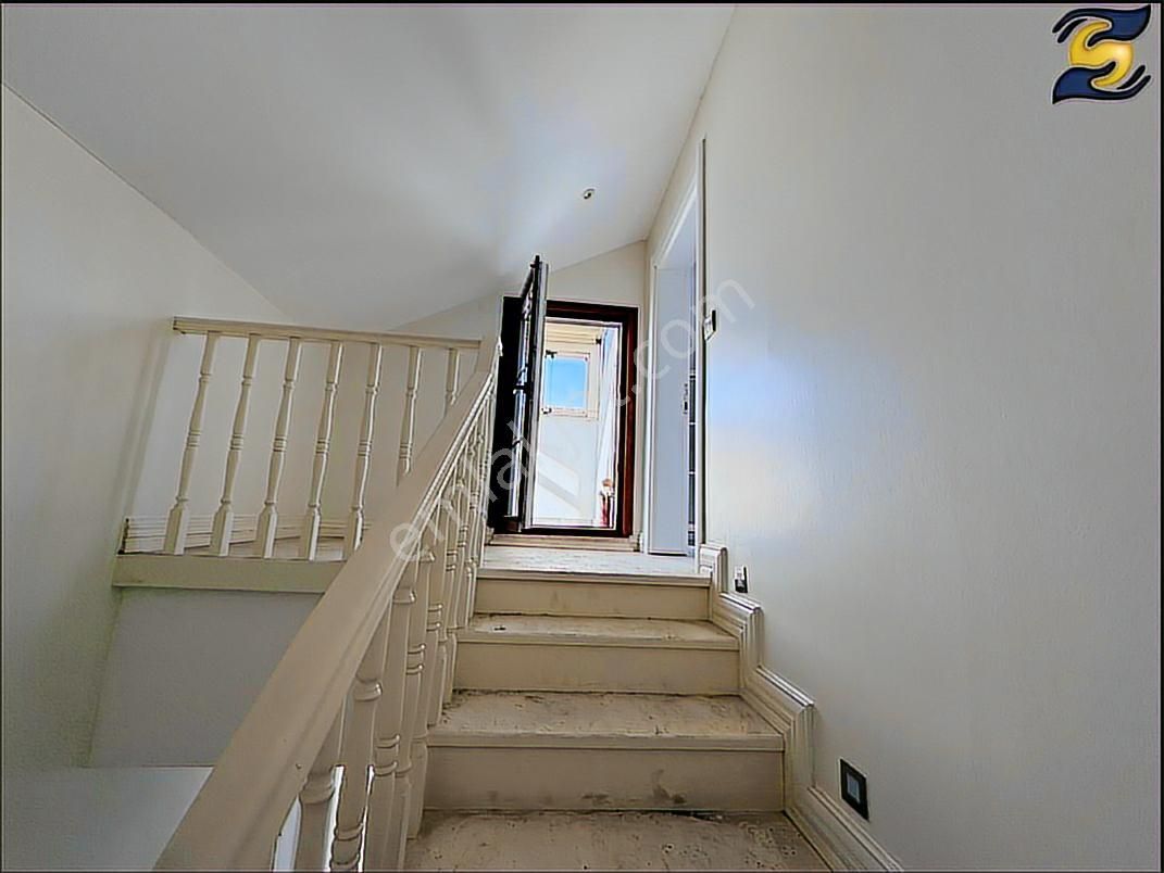 Orta Noktadan Bahçeşehir City Court'ta 6+2 Mükemmel Villa !! - Görsel 13