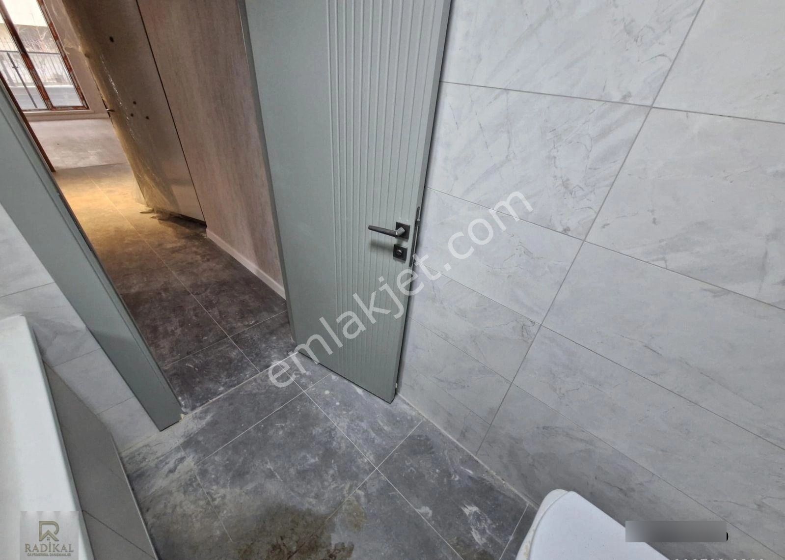 Birlik Mahallesi 493. Cadde Üzeri Sıfır Emsalsiz Kiralık Yüksek Giriş 2+1 Daire ......... - Görsel 13