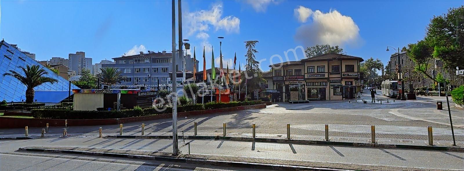 Bursa'nın Simge Yapılarından Tarihi Apolyont Han'da Dükkan - Görsel 4