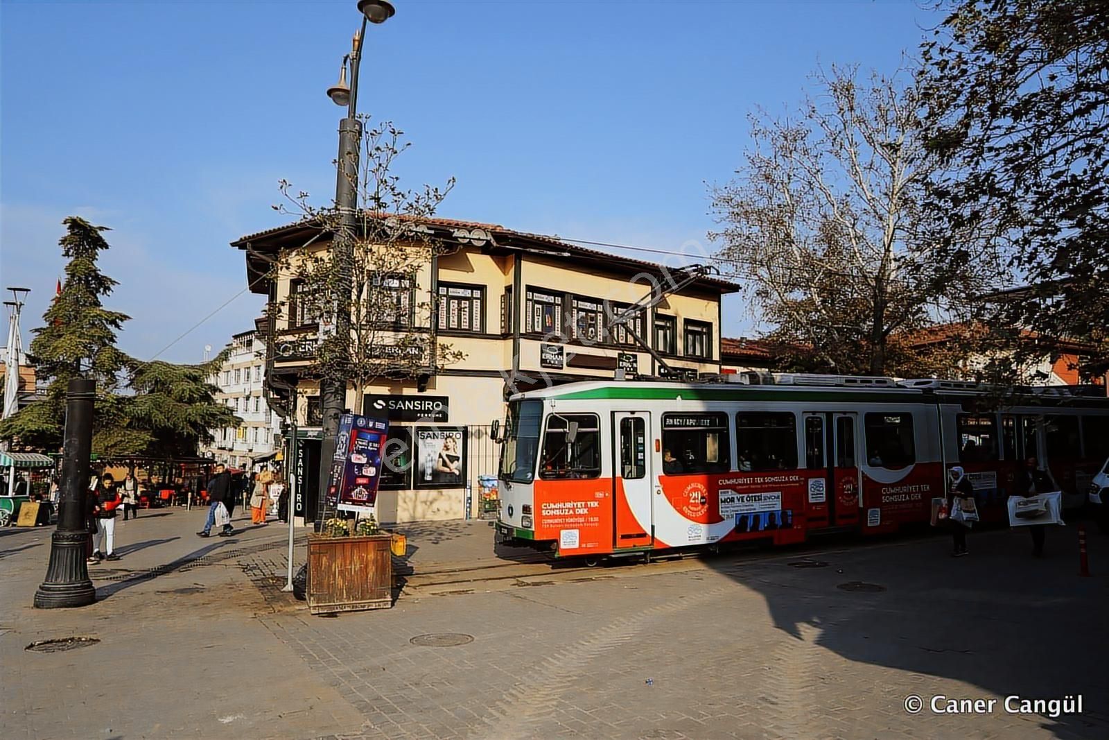 Bursa'nın Simge Yapılarından Tarihi Apolyont Han'da Dükkan - Görsel 5