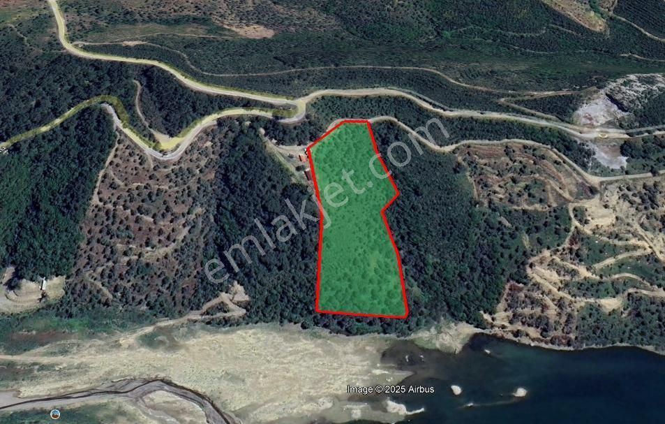 Seferihisar Beyler'de Yola Cepheli, Baraj Manzaralı Arazi - Görsel 2