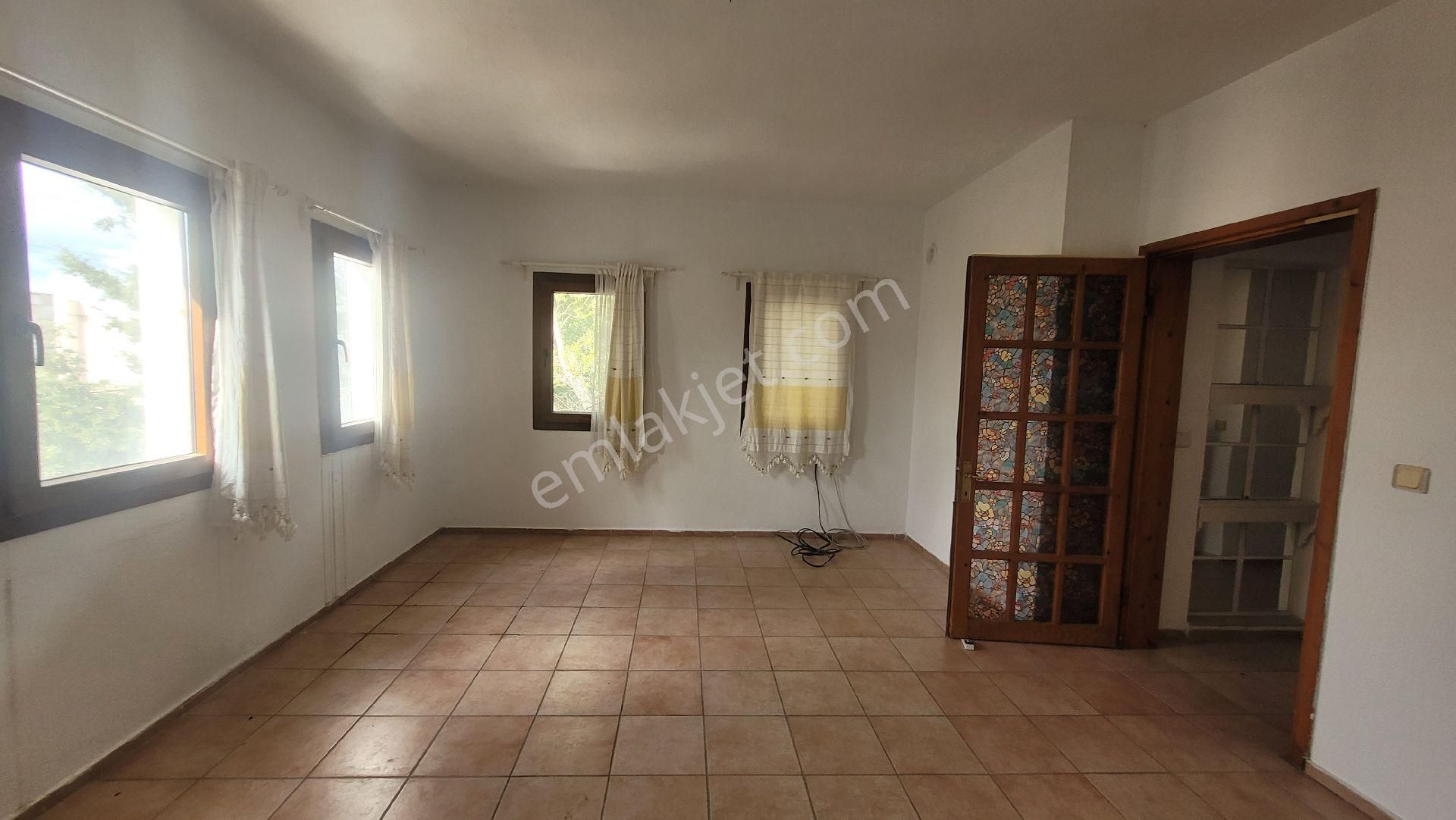 Gümüşlük Merkezde Kiralık - Görsel 17