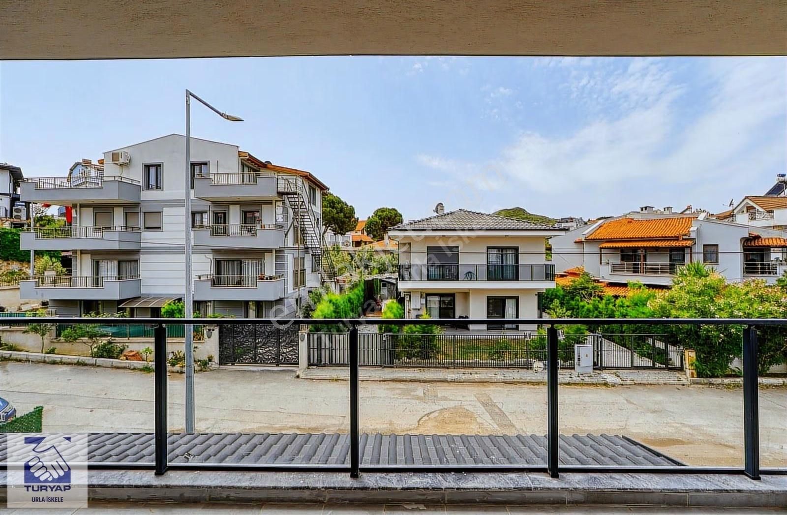 Urla İskelede Denize Yürüme Mesafesinde - Görsel 10