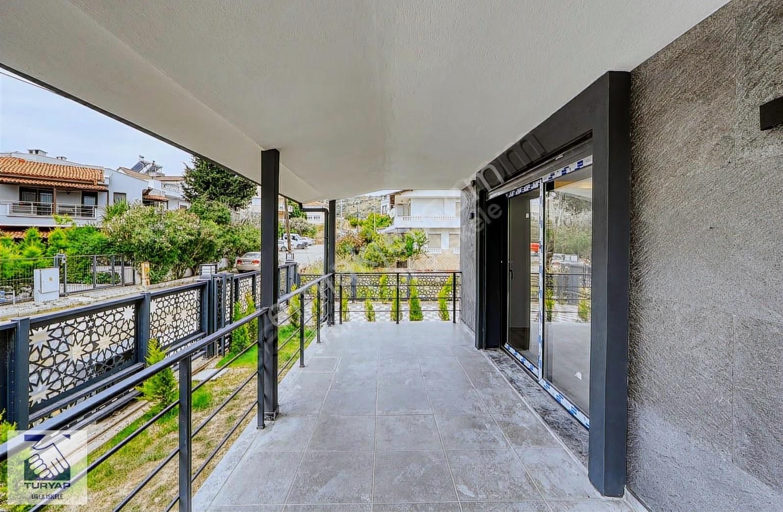 Urla İskelede Denize Yürüme Mesafesinde - Görsel 13