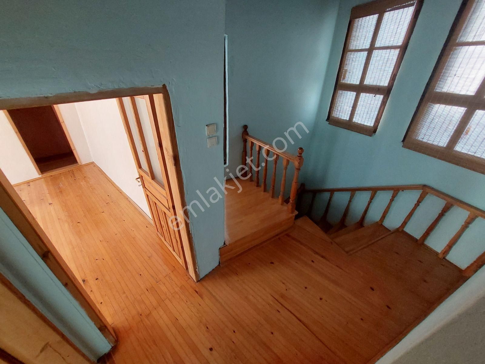 Maksem Caddesinde 5+1 Satılık Tarihi Ev Kaçırılmayacak Fiyata - Görsel 22