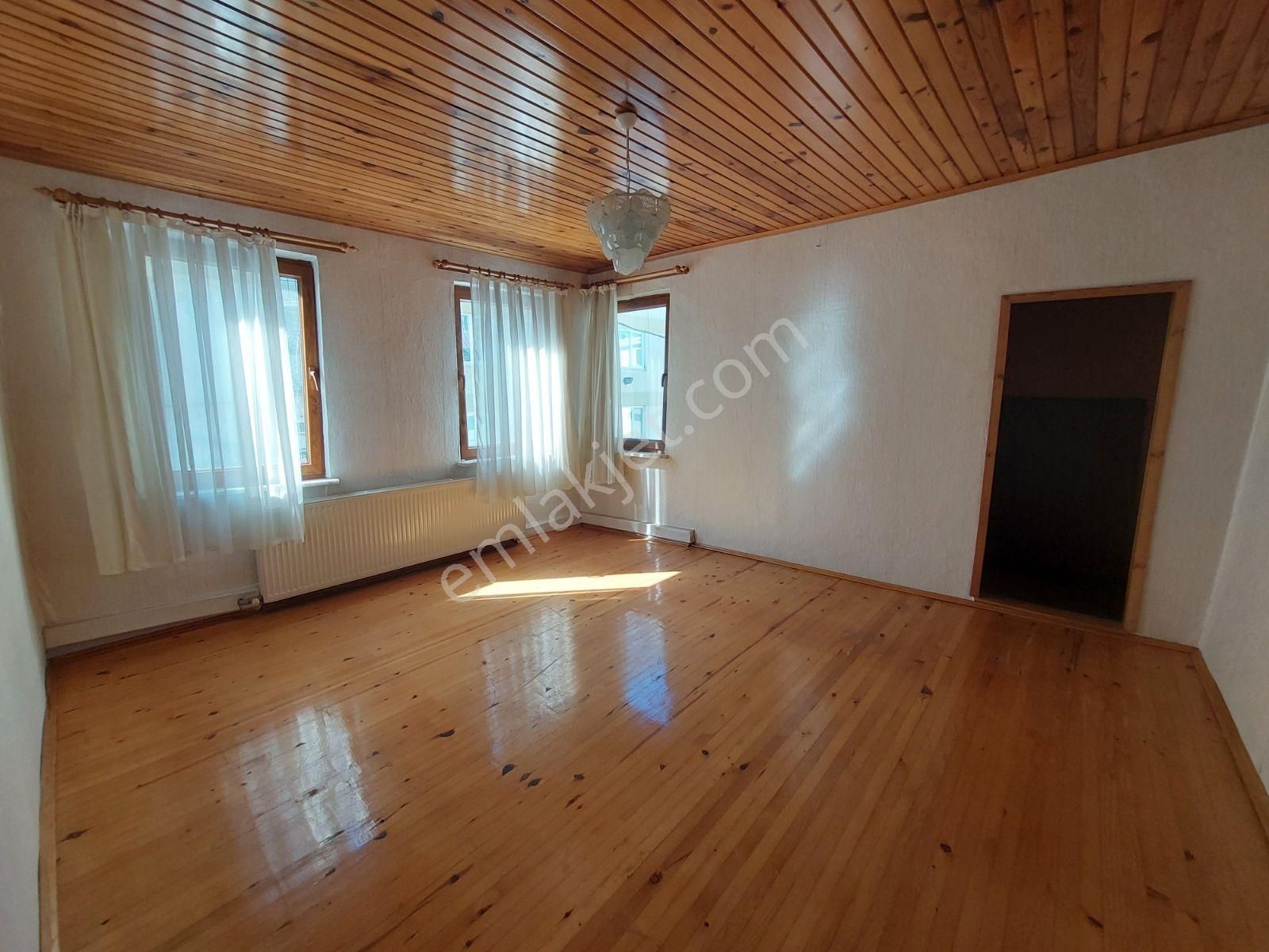 Maksem Caddesinde 5+1 Satılık Tarihi Ev Kaçırılmayacak Fiyata - Görsel 5