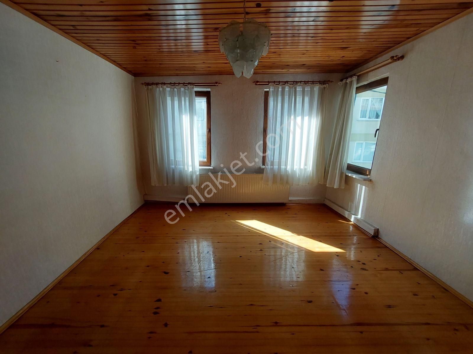 Maksem Caddesinde 5+1 Satılık Tarihi Ev Kaçırılmayacak Fiyata - Görsel 3