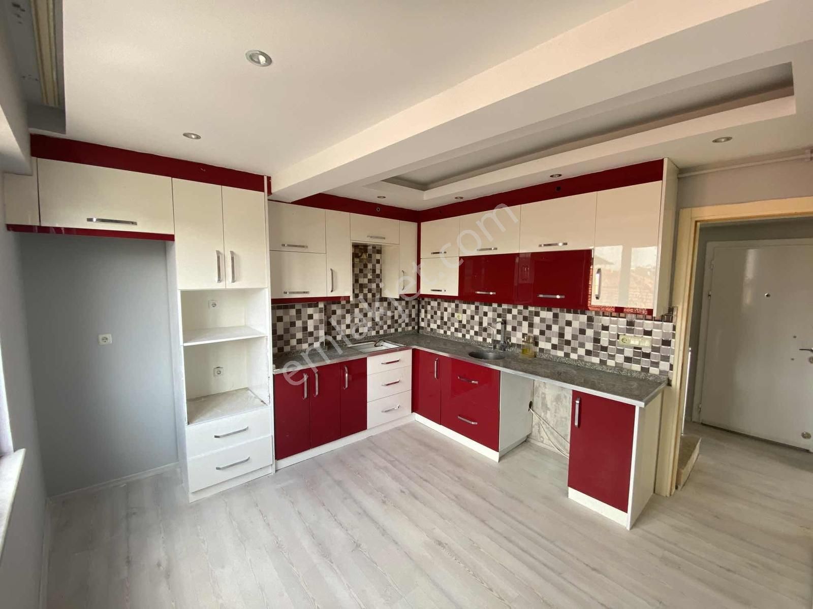 Dokuzkavaklar Cadde Üzeri Fırsat Dubleks Daire