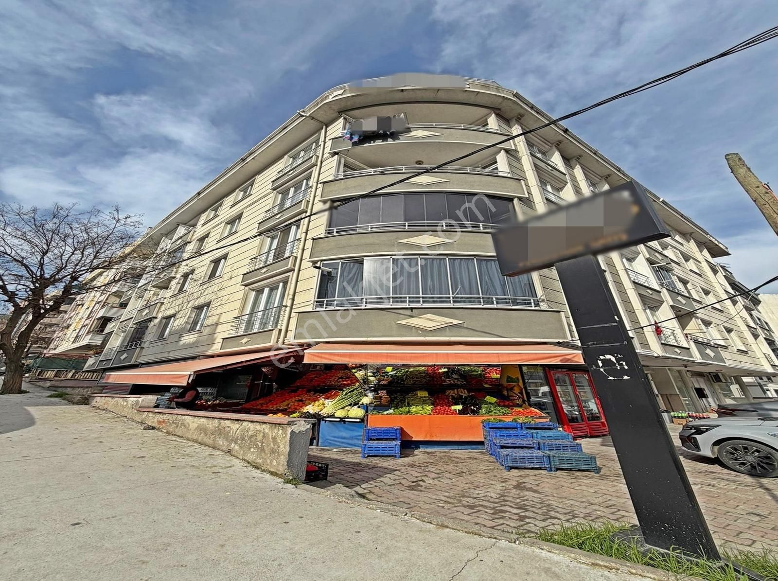 Başkent Yapı'dan Emsalsiz Geniş M2 2+1 Arakat Daire