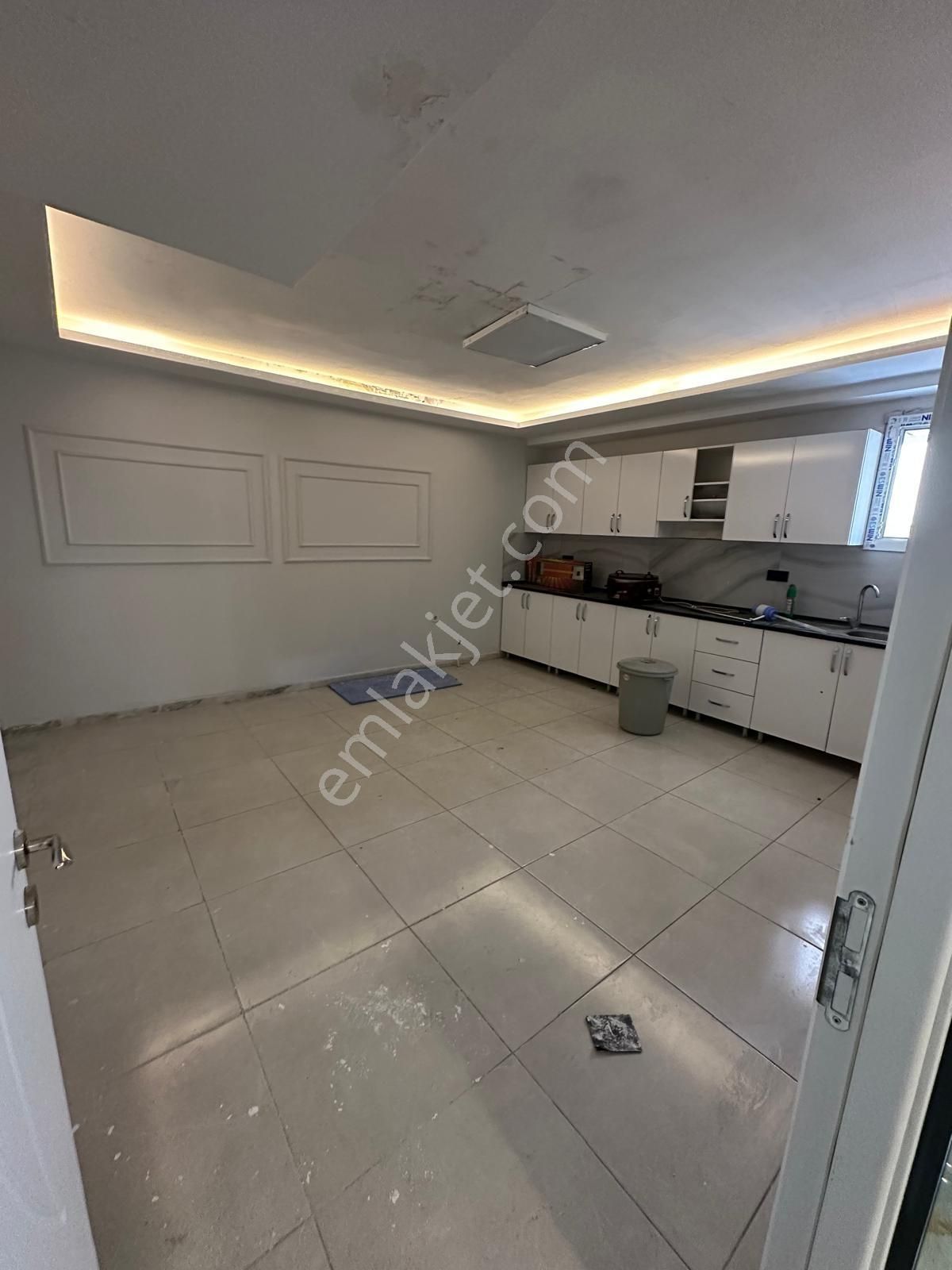 Fıkrı Sonmez Caddesınse Yuksek Gırıs Net130 M2 Satılık Dukkan - Görsel 12